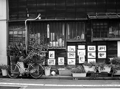 街角の写真展